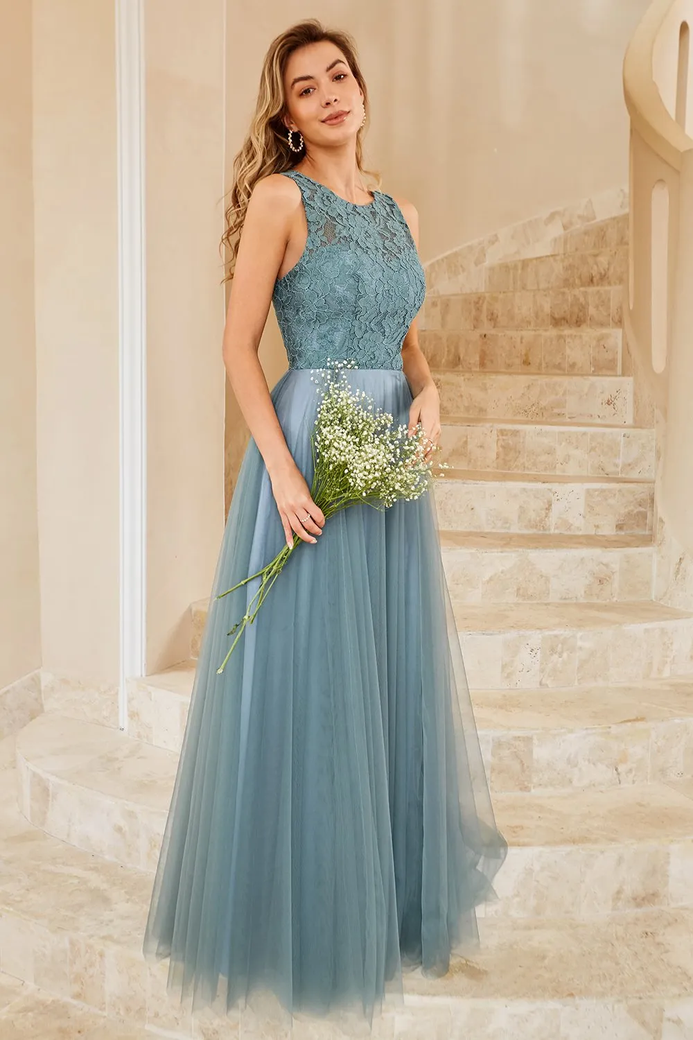 Abito da damigella d'onore in tulle blu grigio con pizzo