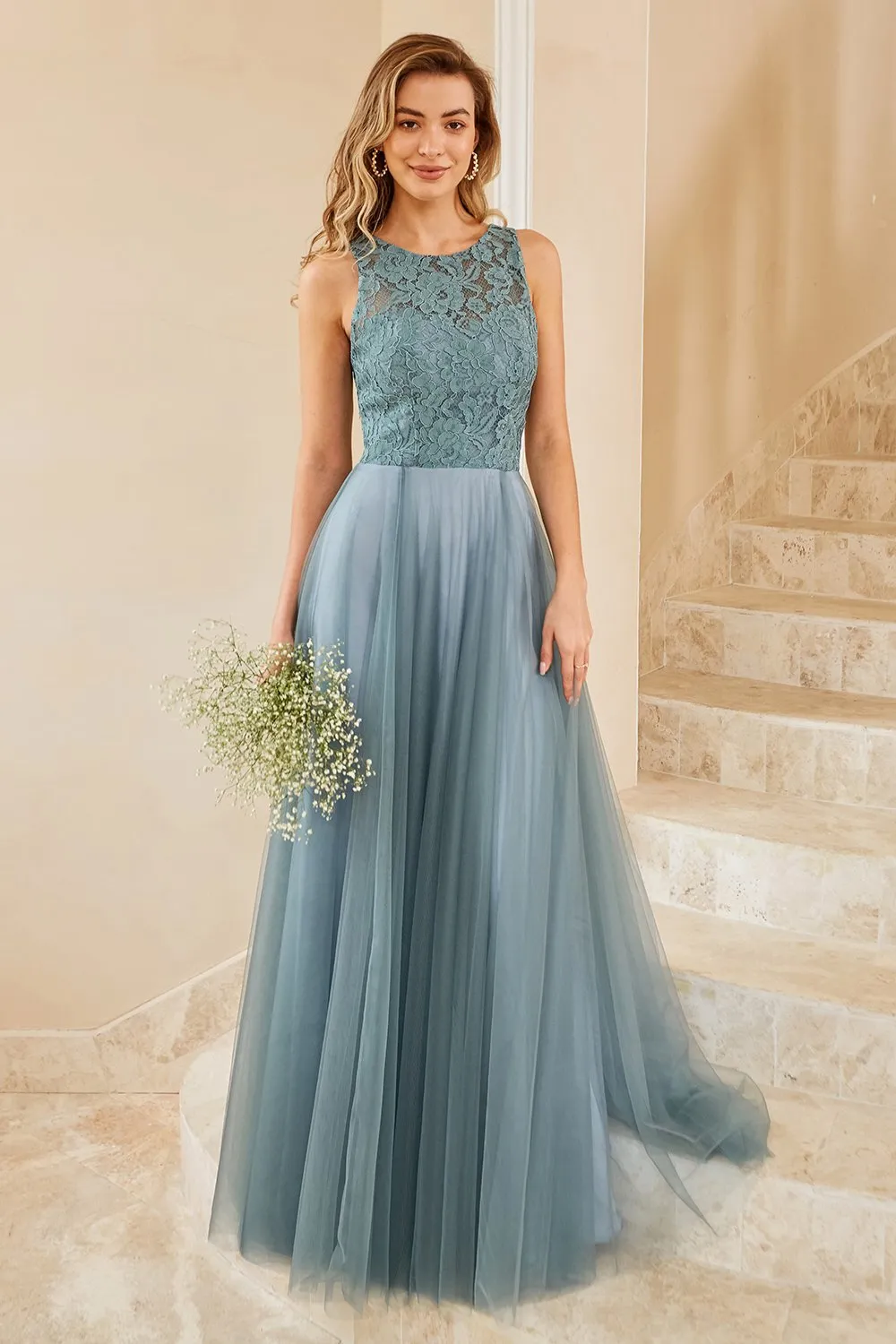 Abito da damigella d'onore in tulle blu grigio con pizzo