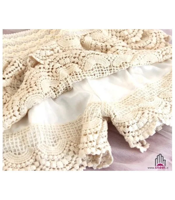 Shorts in pizzo Ramona